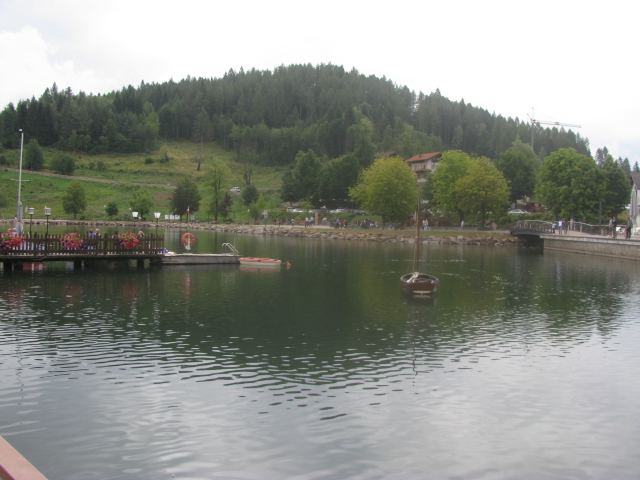 Lake of Pine' for a hot cocoa break