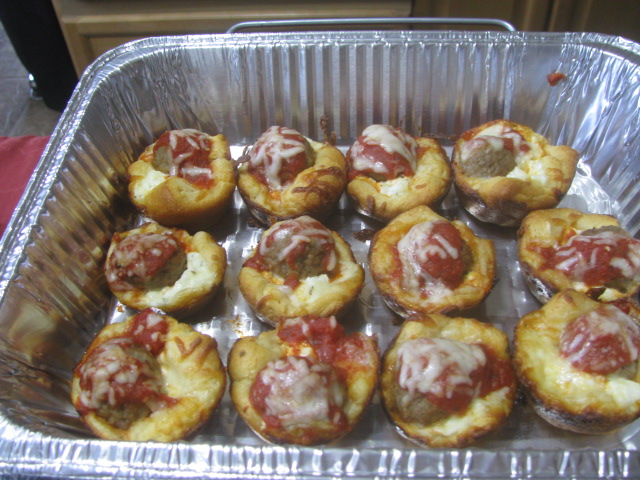Caryn R's Meatball Cupcakes - Willoughby Wobble 2016 - All rights incl. electr. Culinary Roots 2016