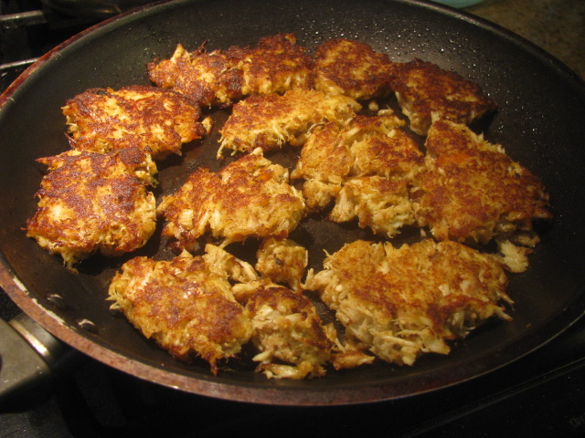 Alba's crab cakes - All rights incl. electr. Culinary Roots and Recipes 2016